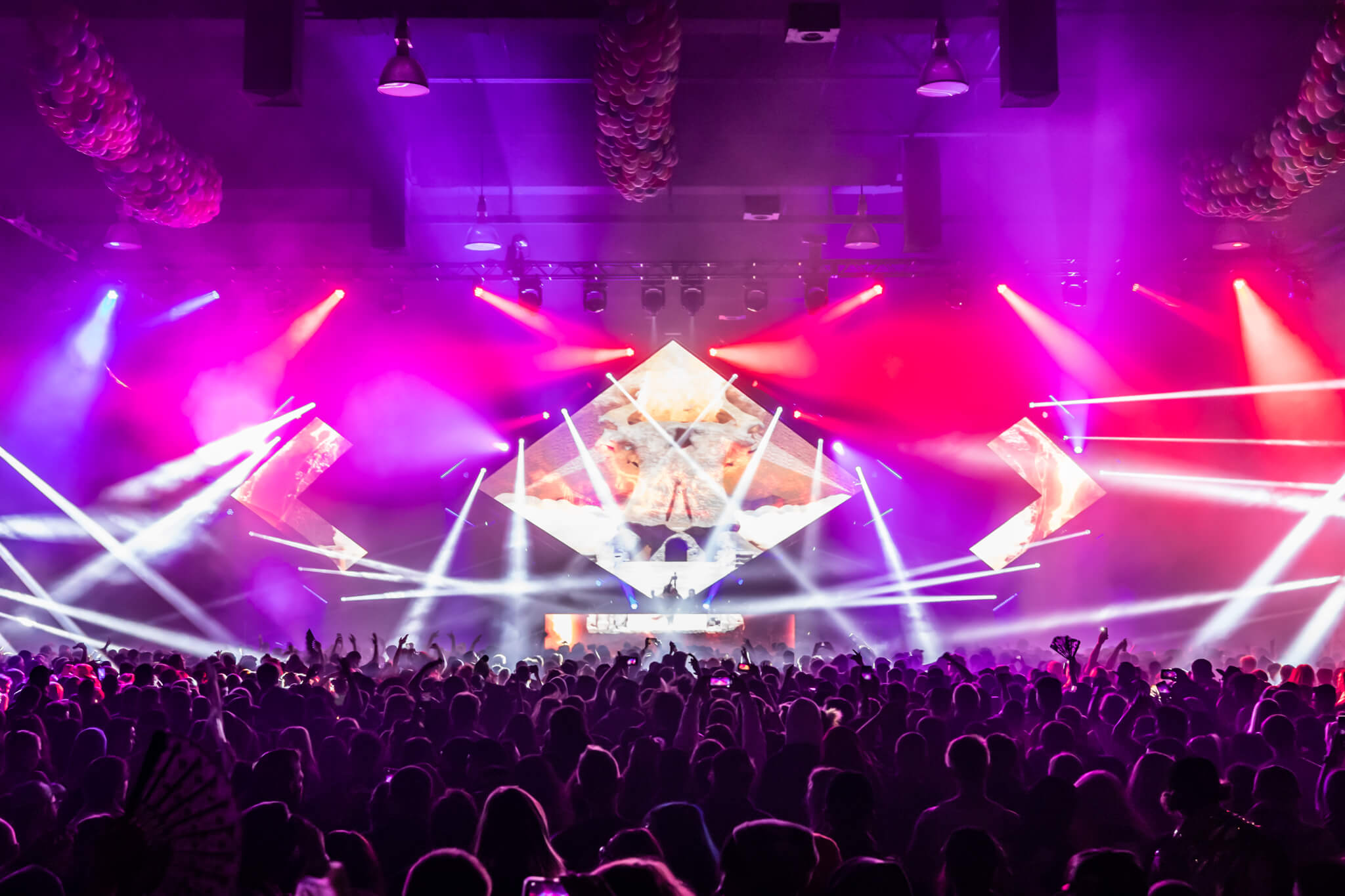 GALLERY Radiance NYE Festival
