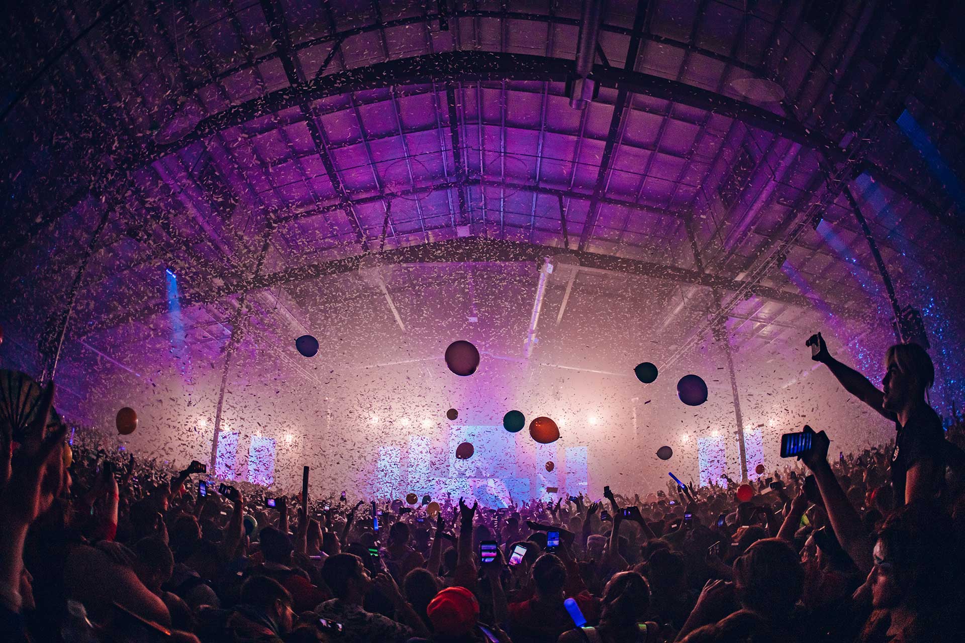 GALLERY Radiance NYE Festival